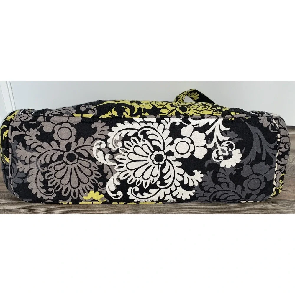 Vera Bradley clip stay